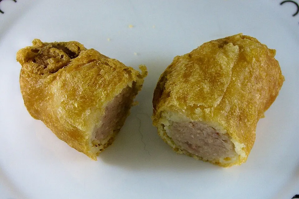 battered sausage, a dish from United Kingdom