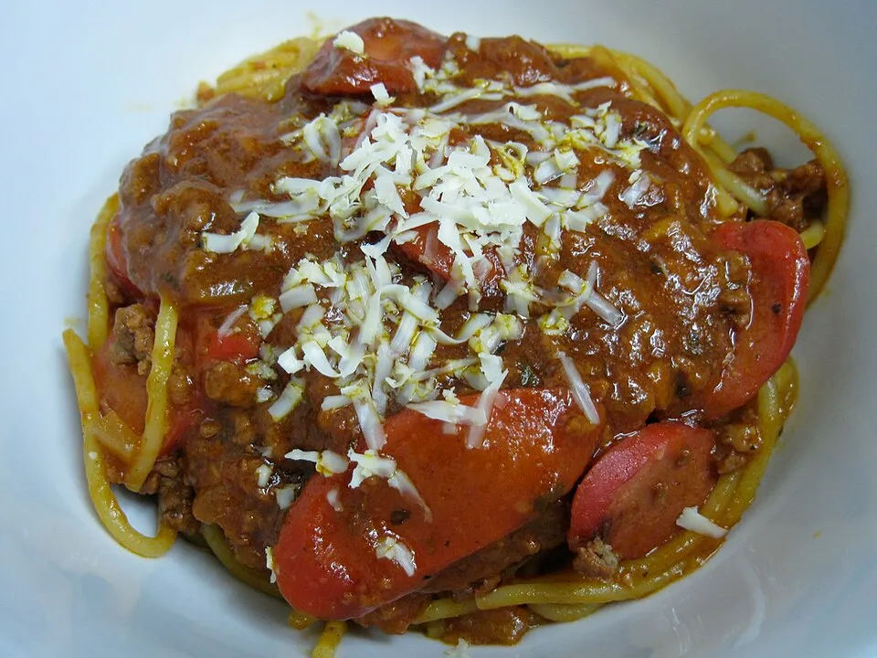 Filipino spaghetti