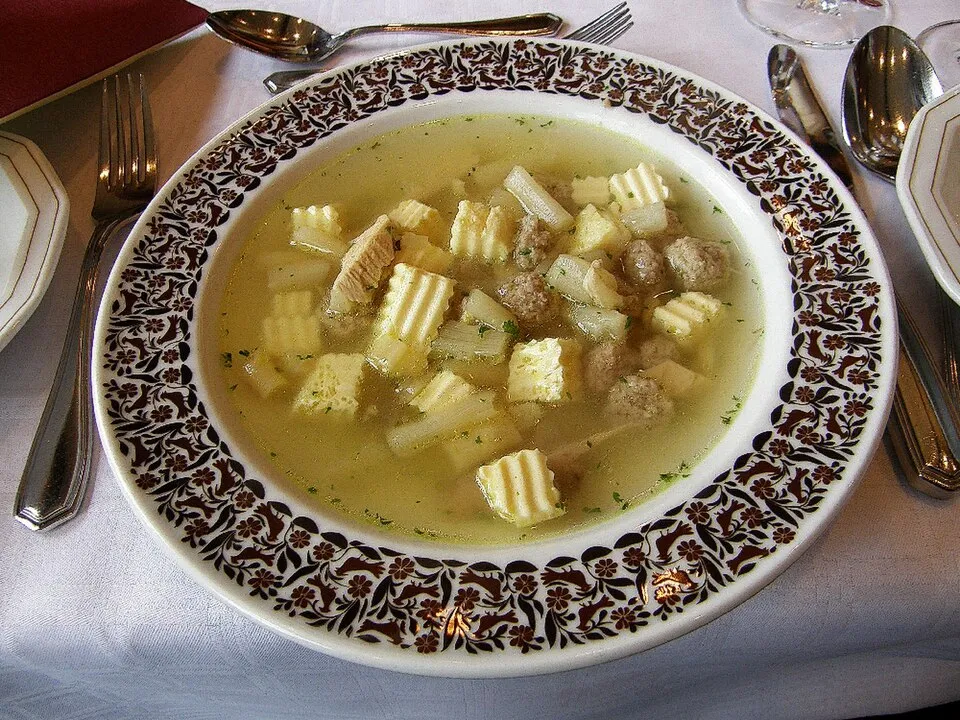 Hochzeitssuppe