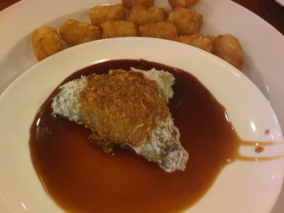 lupis, a dish from Indonesia