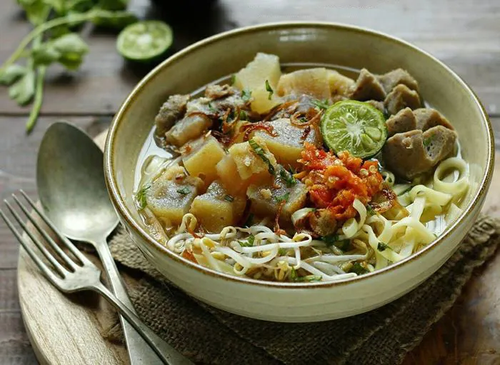 Mi Kocok, a dish from Indonesia