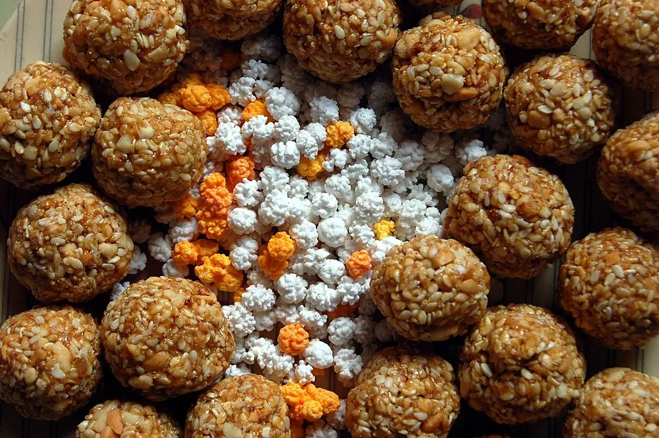 mimosa sugar ball