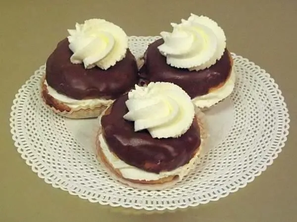 moorkop, a dish from Netherlands