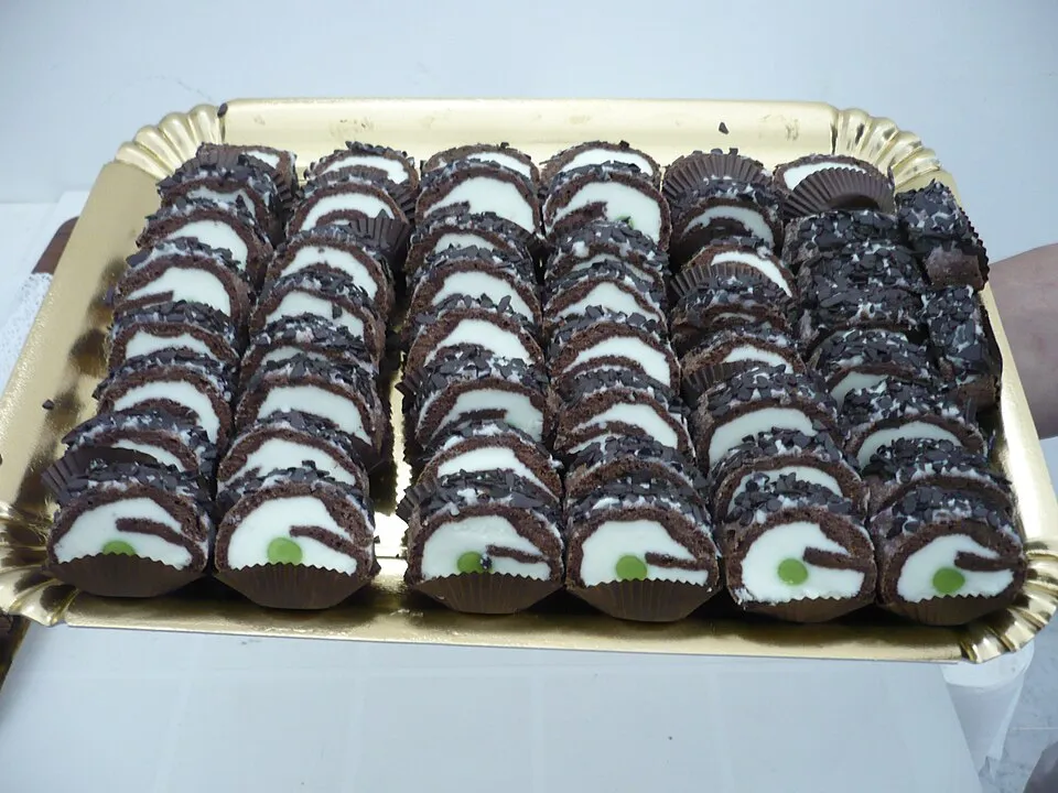 Rollò, a dish from Italy