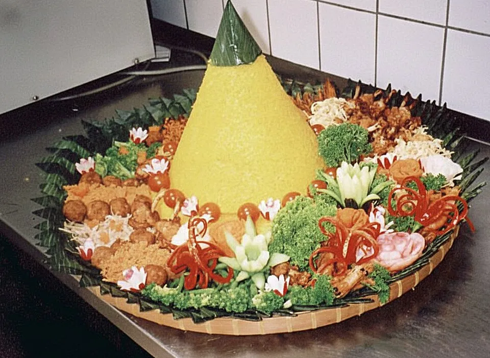 tumpeng, a dish from Indonesia