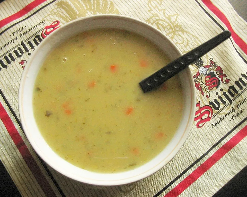 zupa ogórkowa